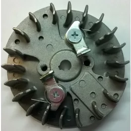 Lendkerék láncfűrész 38 cm³