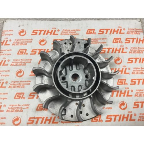 Stihl Lendkerék MS 270, MS 280 Láncfűrészhez