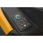 STIGA akkumulátoros oldalkidobós fűnyíró traktor TORNADO 7108e