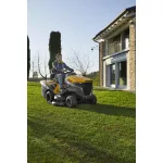 STIGA fűgyűjtős fűnyíró traktor ESTATE 7122 W