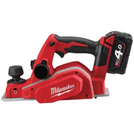   Milwaukee M18 BP-402C akkus gyalu (2 x 4.0 Ah Li-ion akkuval)