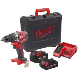   Milwaukee M18 CBLPD-422C akkus kompakt szénkefe nélküli ütvefúró-csavarozó (1 x 2.0 Ah és 1 x 4.0 Ah Li-ion akkuval)
